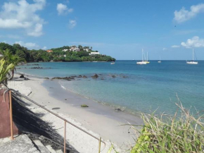 Ti case Mellauman : Anse Plage